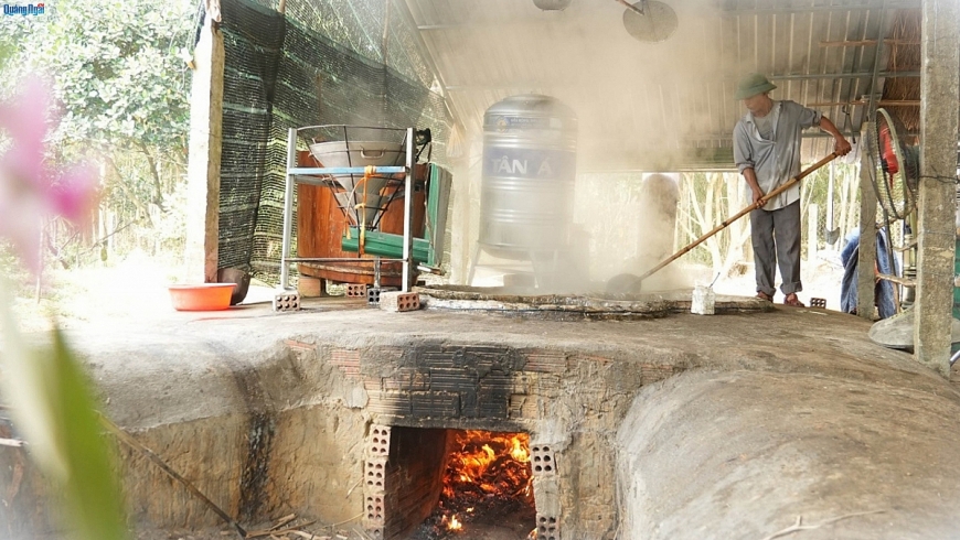 Lò nấu đường truyền thống