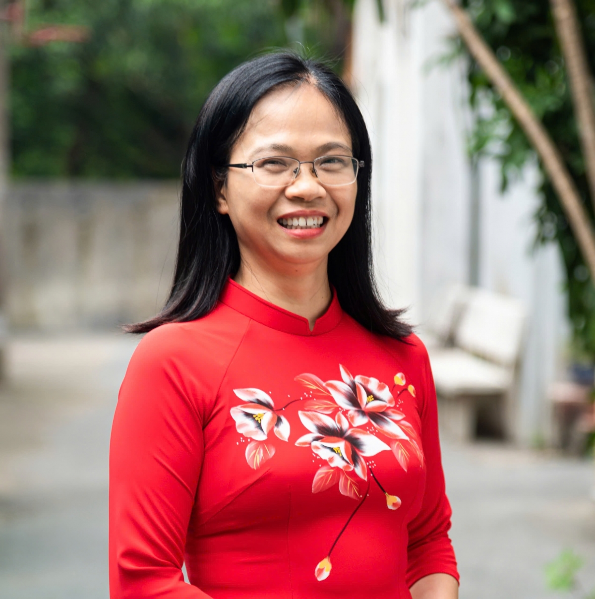 Bà Trần Bích Thủy