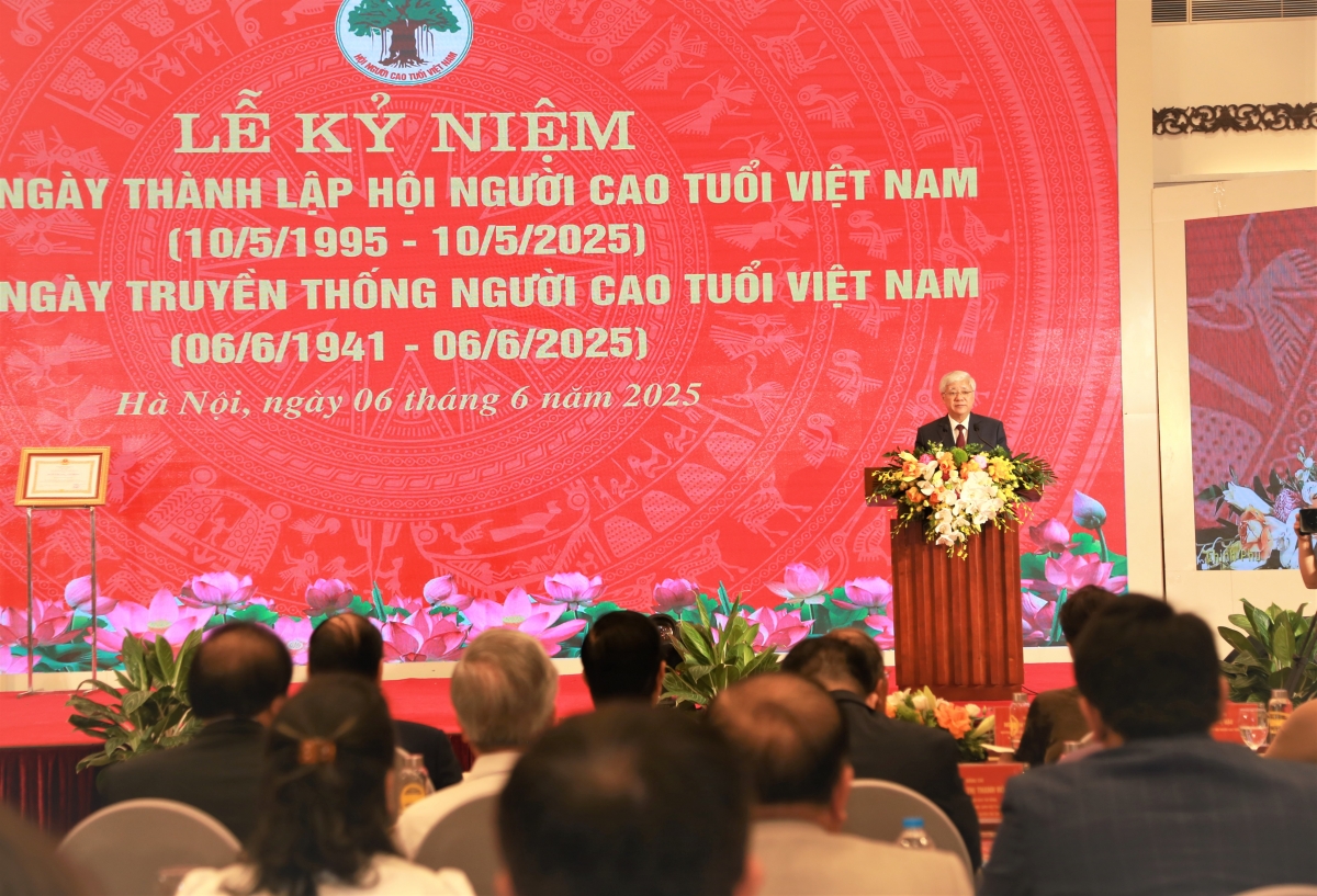 Đồng chí Đỗ Văn Chiến thay mặt lãnh đạo Đảng, Nhà nước phát biểu tại Lễ kỉ niệm