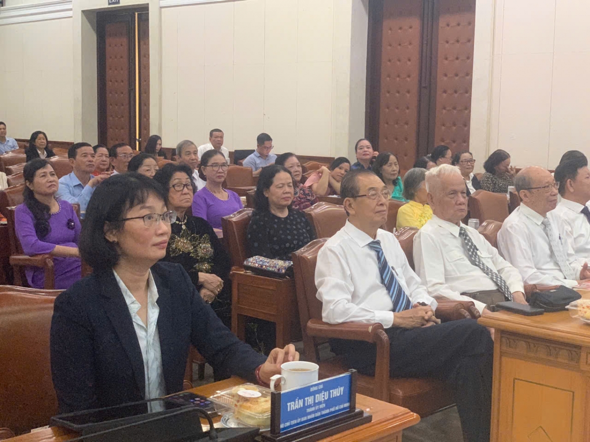 TP Hồ Chí Minh: Hoà chung niềm tự hào và truyền thống vẻ vang của người cao tuổi cả nước