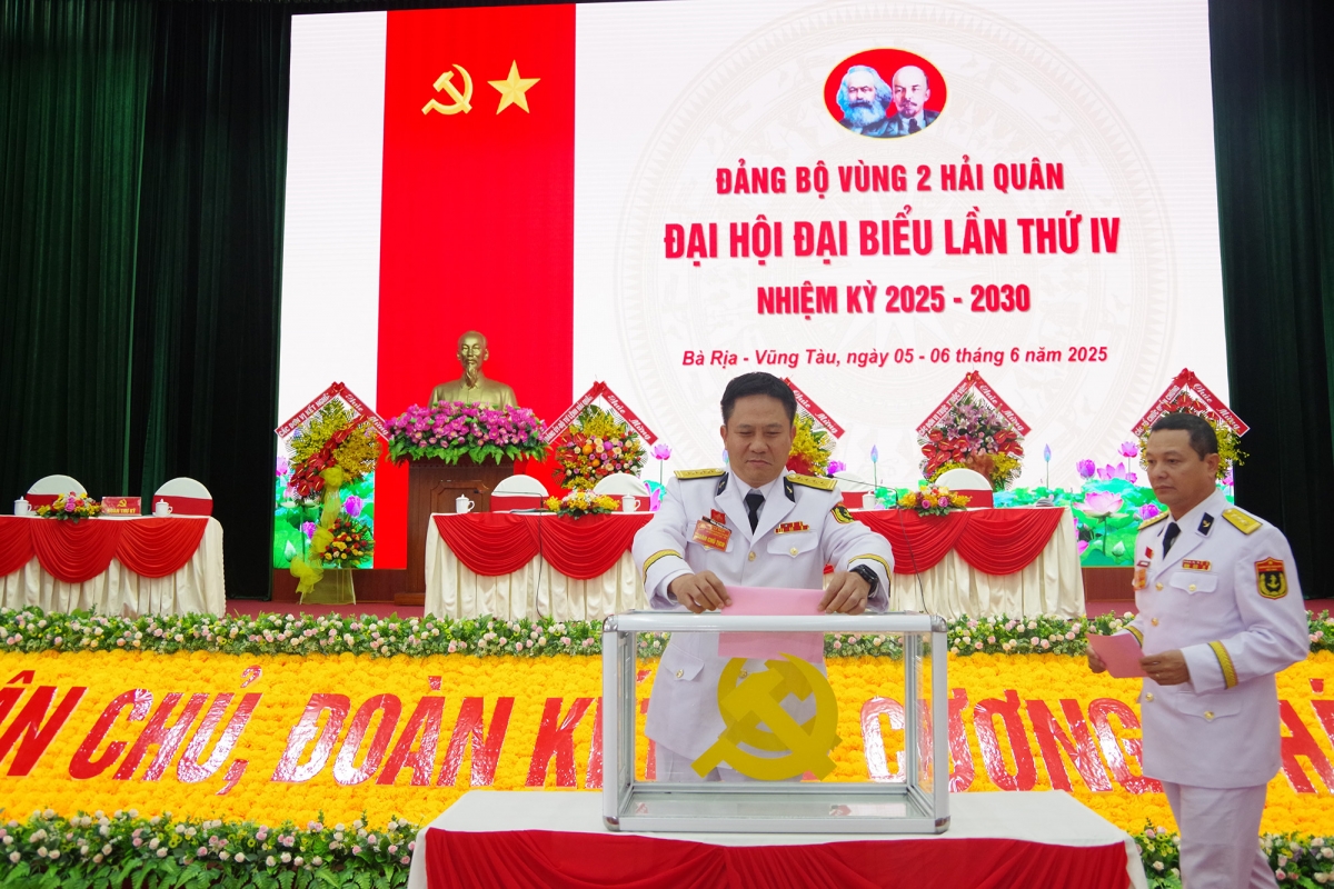 Đại hội Đại biểu Đảng bộ Vùng 2 Hải quân lần thứ IV, nhiệm kỳ 2025-2030: Tâm thế mới, thắng lợi mới