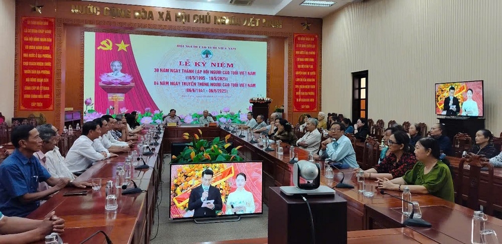 Người cao tuổi tiếp tục phát huy hào khí Diên Hồng trong thời đại mới