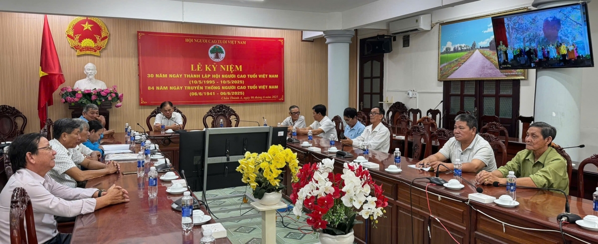 Người cao tuổi tiếp tục phát huy hào khí Diên Hồng trong thời đại mới