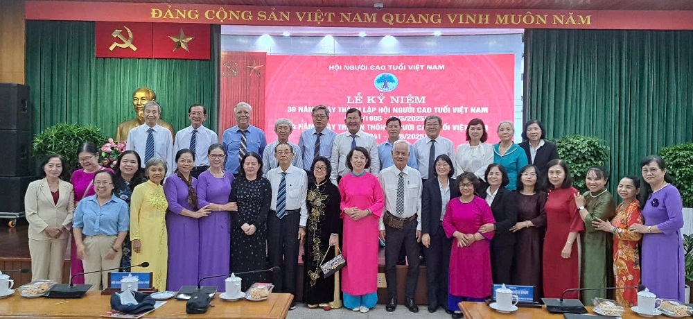 Người cao tuổi tiếp tục phát huy hào khí Diên Hồng trong thời đại mới