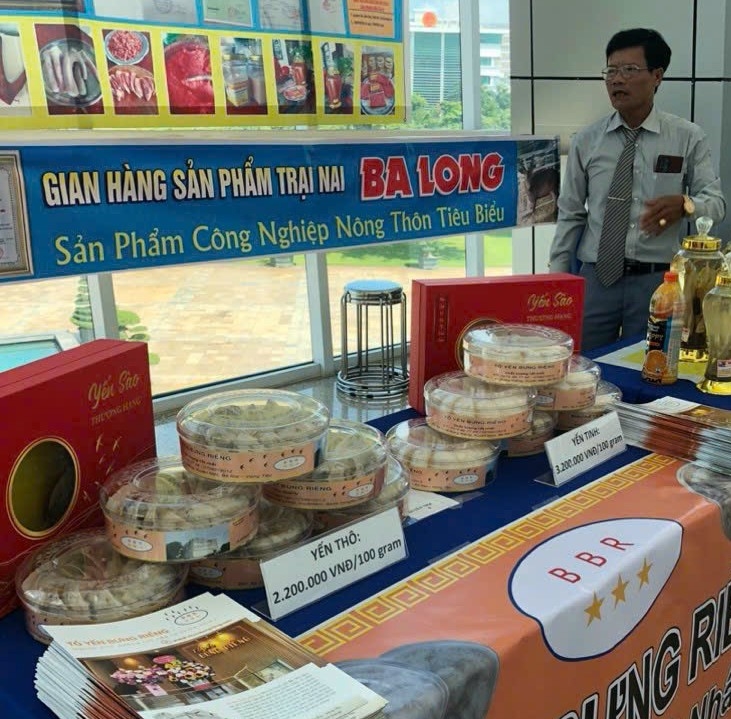 Luôn tận hiến để góp phần xây dựng quê hương ngày càng giàu đẹp