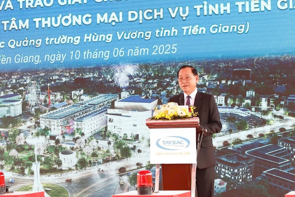 Tiền Giang: Khởi công và trao giấy chứng nhận đăng ký đầu tư Dự án trung tâm thương mại dịch vụ
