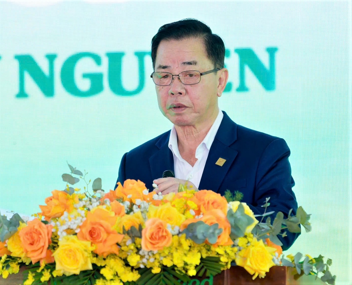 Anh hùng Lao động Trần Mạnh Báo: Dày công “gieo hạt” và gặt hái “mùa vàng”