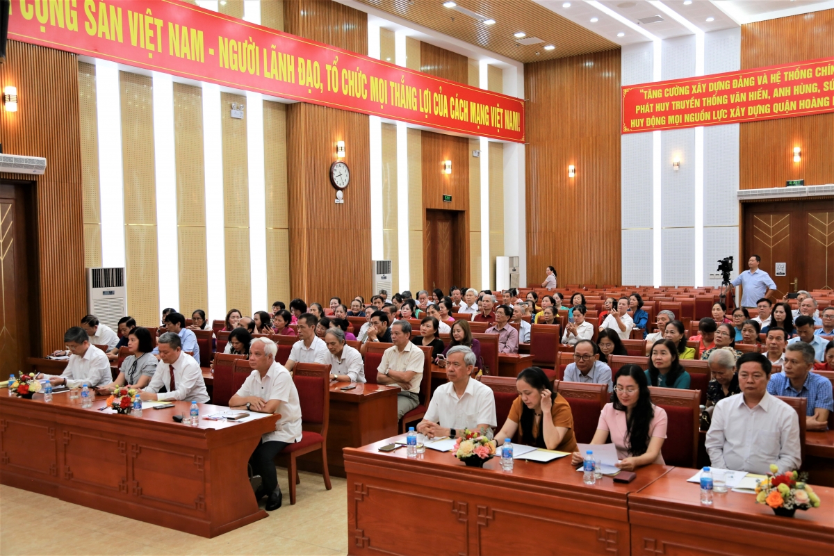 Các đại biểu tham dự Hội nghị