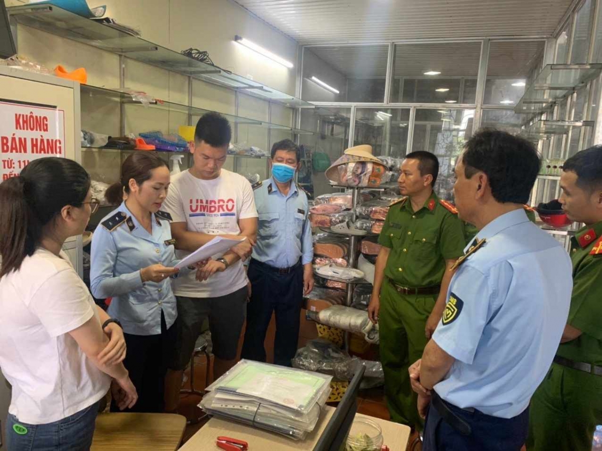 Nam Định: Không khoan nhượng với tệ buôn lậu, gian lận thương mại, hàng giả, xâm phạm quyền sở hữu trí tuệ