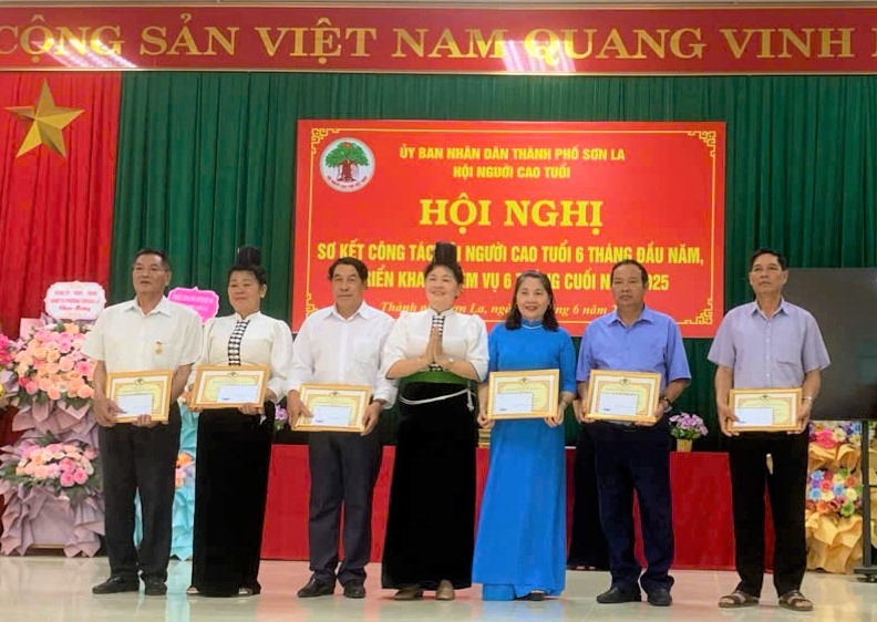 TP Sơn La xây dựng nguồn lực tốt để chăm lo NCT