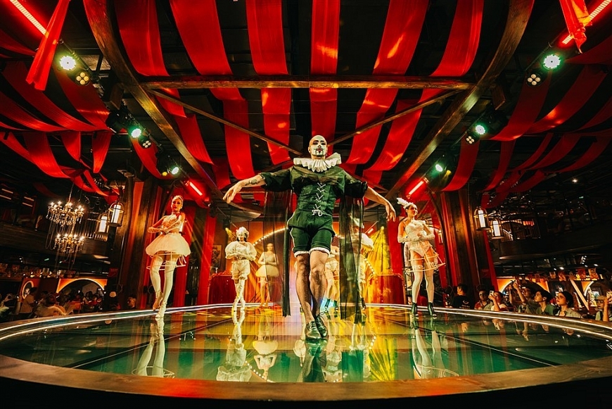 Du khách phấn khích với chuỗi show mới tại Bà Nà