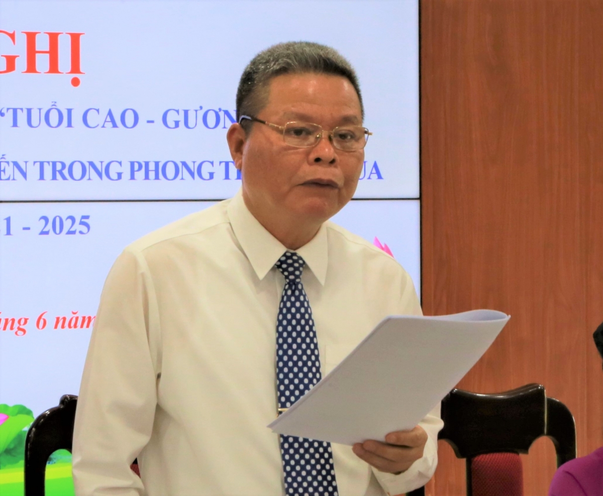  Ông Phạm Huy Giáp phát biểu