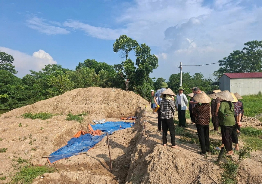 Hình ảnh tại hiện trường khu nghĩa trang mới.