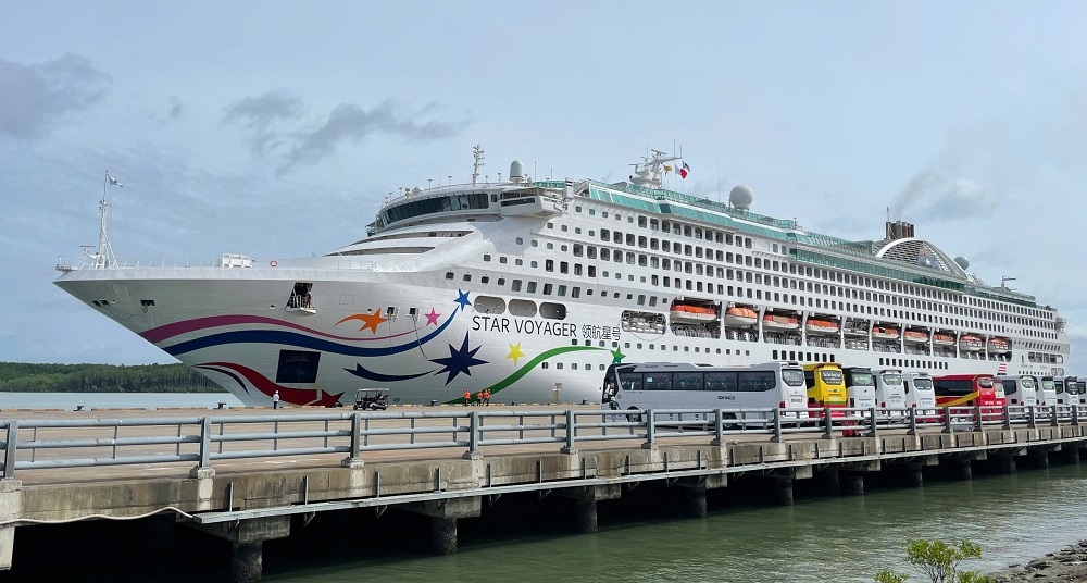 Lần đầu tiên trải nghiệm du lịch tàu biển quốc tế tại Việt Nam