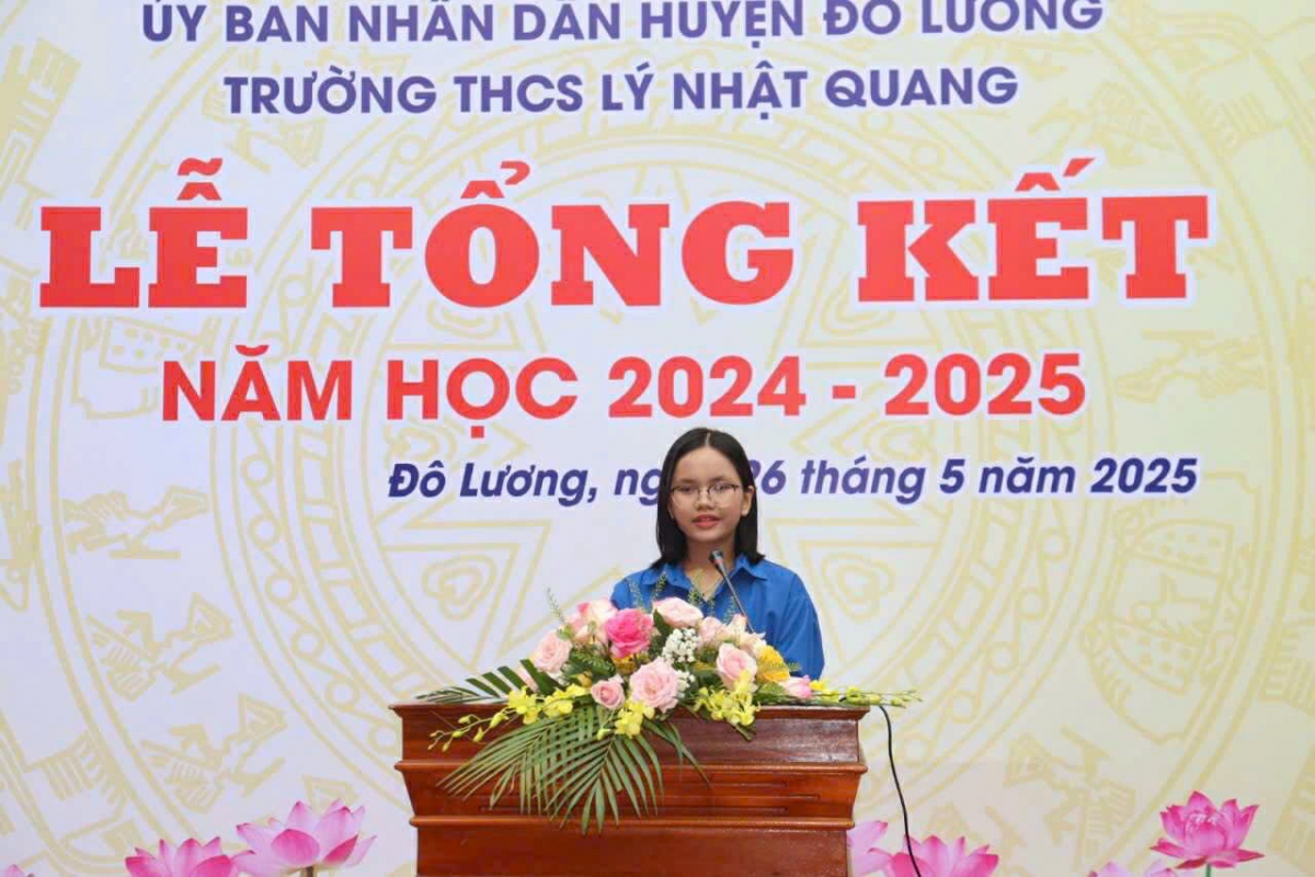 Lý Nhật Quang – ngôi trường có 2 Thủ khoa, 1 Á khoa trong kỳ tuyển sinh vào lớp 10