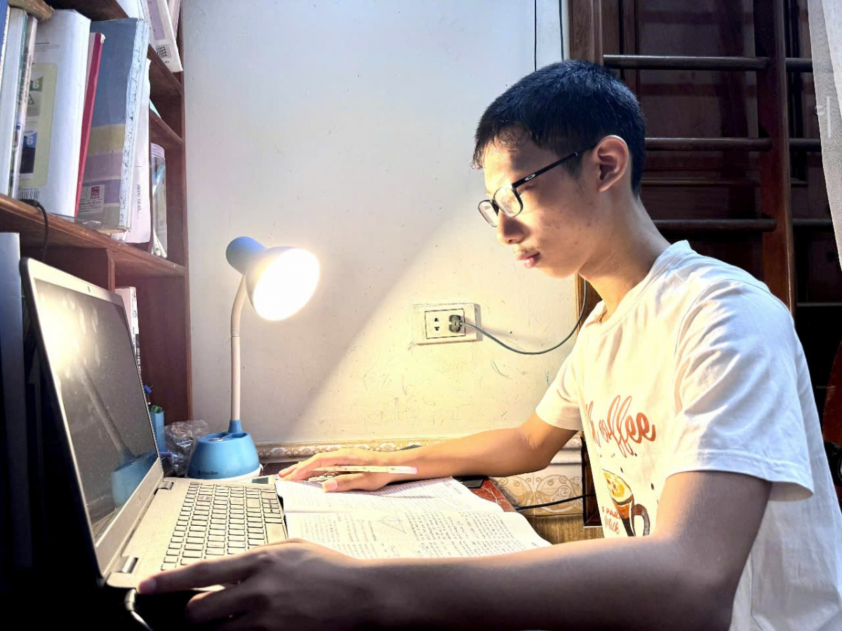 Lý Nhật Quang – ngôi trường có 2 Thủ khoa, 1 Á khoa trong kỳ tuyển sinh vào lớp 10