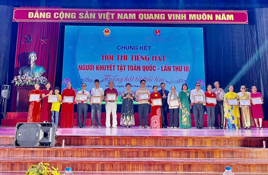 Đoàn TP Hồ Chí Minh đạt giải Nhất tại Hội thi tiếng hát người khuyết tật toàn quốc lần thứ III