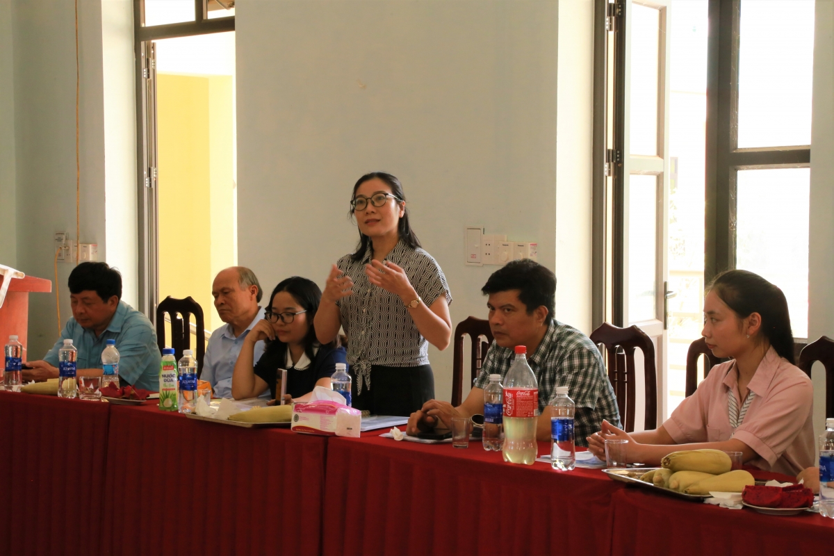 Đại diện Bộ Tài nguyên và Môi trường phát biểu