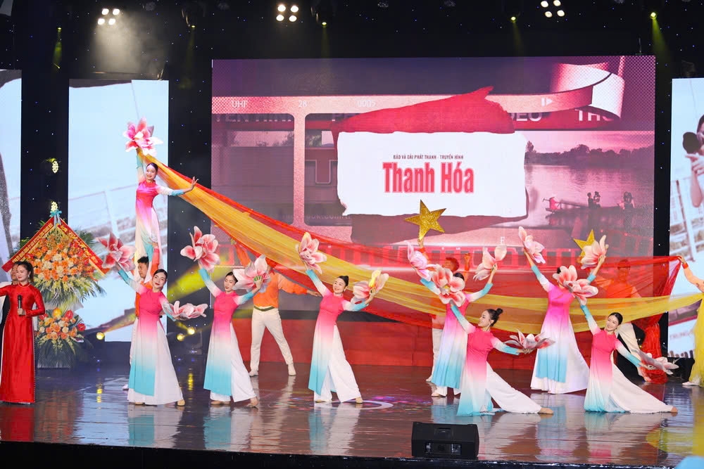 Tỉnh Thanh Hóa long trọng tổ chức Lễ kỉ niệm 100 năm ngày Báo chí Cách mạng Việt Nam