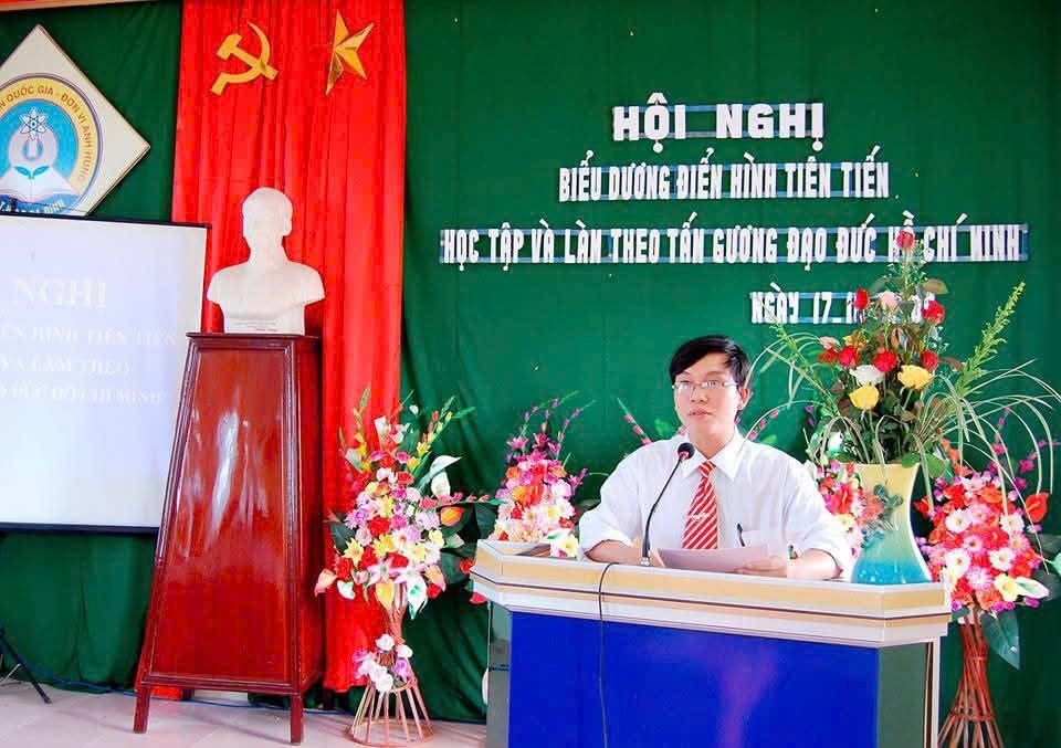 Trượt vào lớp 10 trường công lập không phải là dấu chấm hết