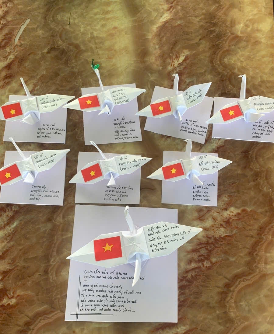 Khắc ghi Trường Sa…