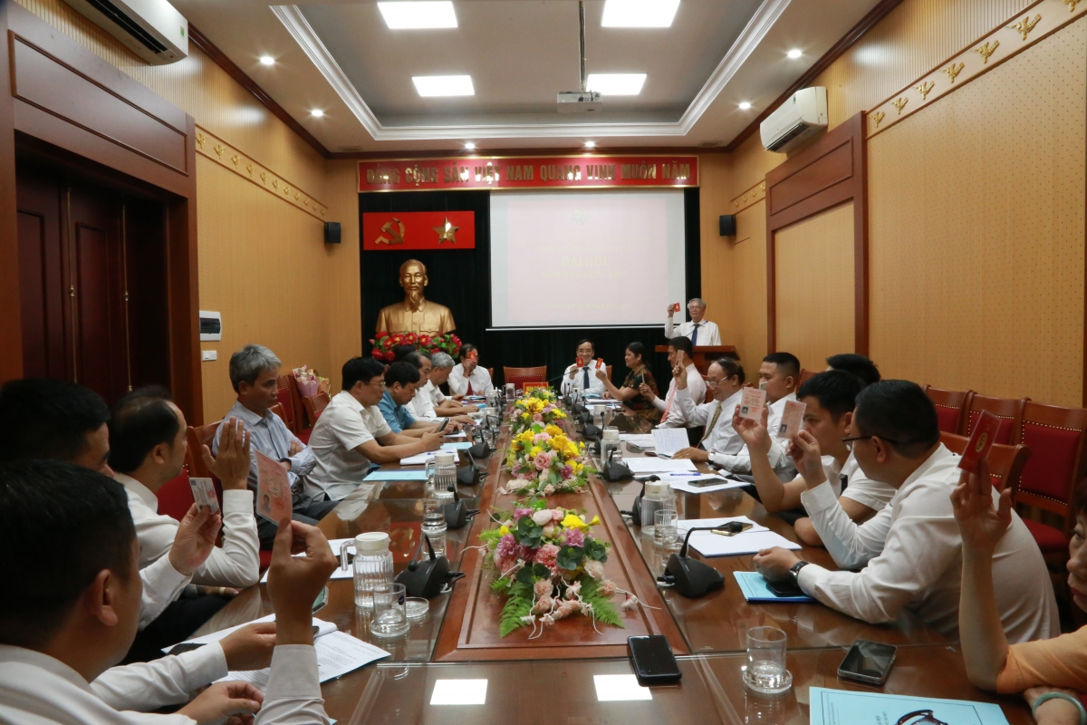 Đoàn kết, sáng tạo, hoàn thành tốt nhiệm vụ chính trị