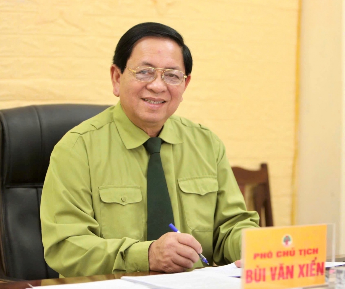 Ông Bùi Văn Xiển