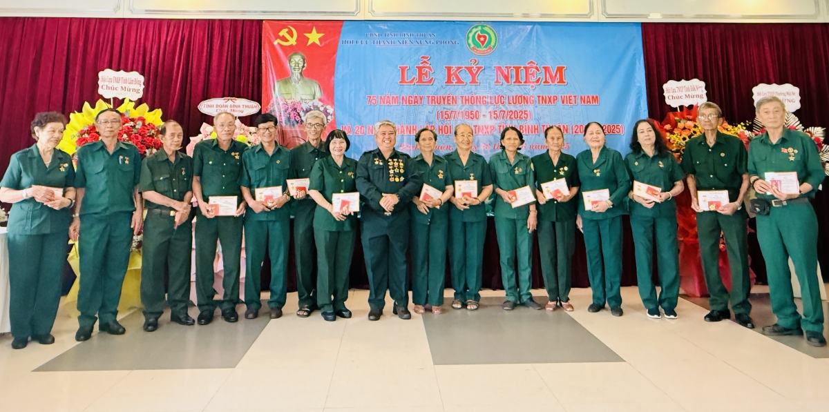Bình Thuận: Kỷ niệm 75 năm ngày truyền thống lực lượng thanh niên xung phong và 20 năm năm thành lập Hội Cựu TNXP Bình Thuận