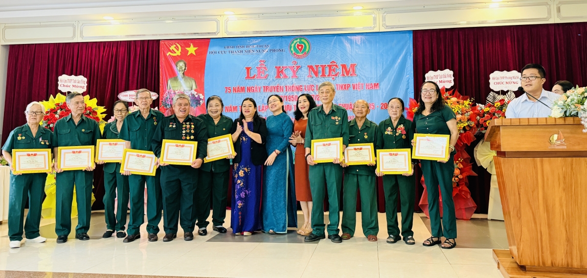 Bình Thuận: Kỷ niệm 75 năm ngày truyền thống lực lượng thanh niên xung phong và 20 năm năm thành lập Hội Cựu TNXP Bình Thuận