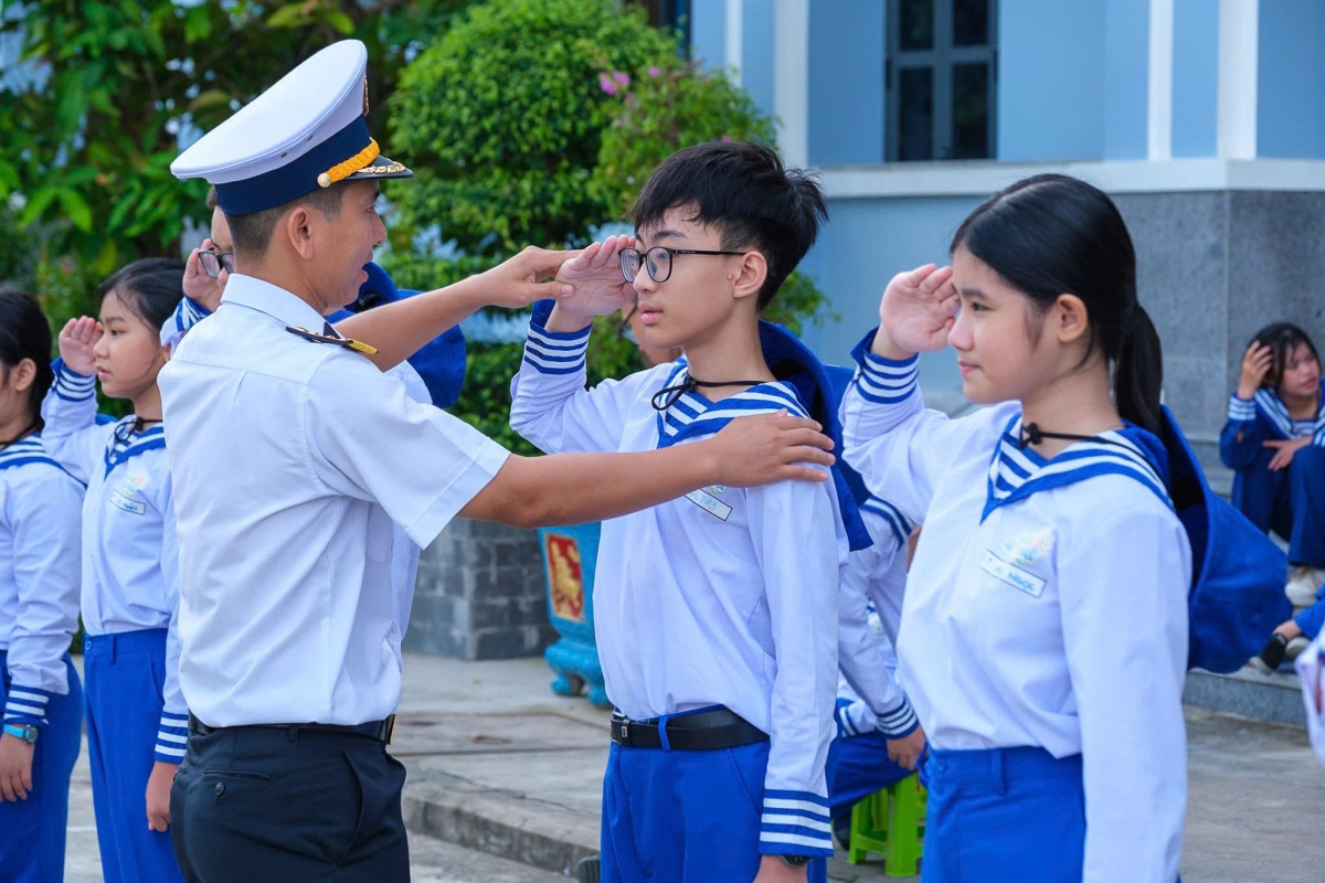 “Học kỳ Quân đội” – Ươm mầm tuổi thơ, rèn luyện đức tính tốt