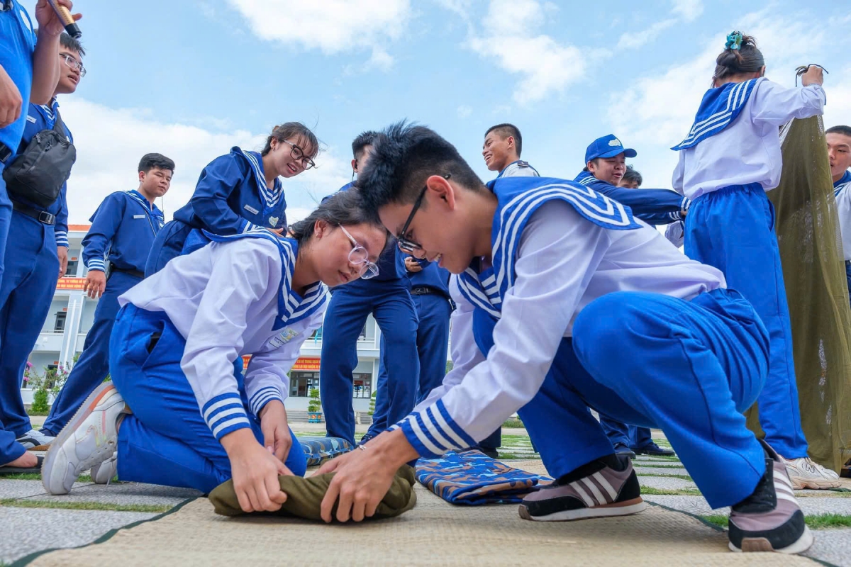 “Học kỳ Quân đội” – Ươm mầm tuổi thơ, rèn luyện đức tính tốt