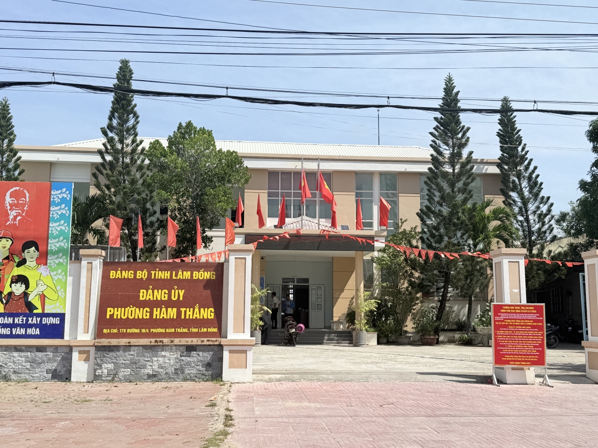 Người cao tuổi  quan tâm đến những quyết sách mới của tỉnh