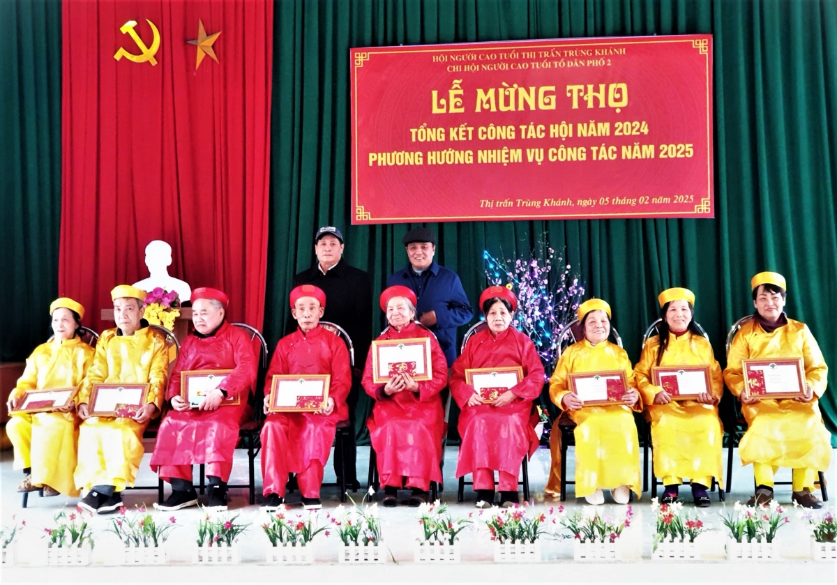 Mừng thọ NCT tỉnh Cao Bằng nhân dịp đầu Xuân mới Ất Tỵ 2025