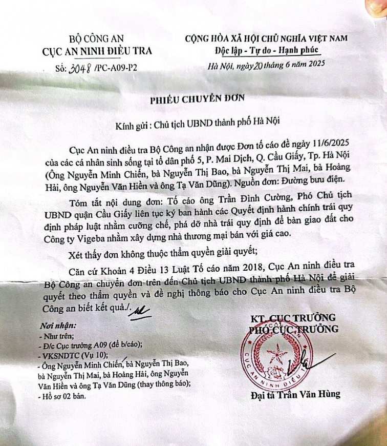 Ngày 20/6/2025, Cục An ninh Điều tra Bộ Công an có phiếu chuyển đơn số: 3048/PC-A09-P2 gửi Chủ tịch UBND TP Hà Nội để giải quyết theo thẩm quyền