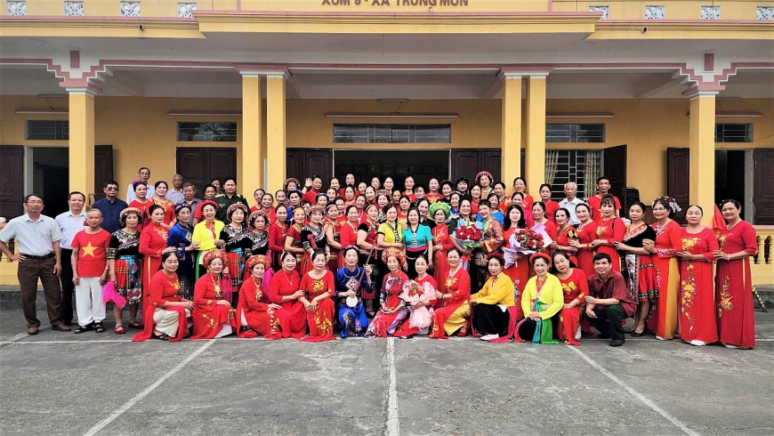 Ngôi nhà chung ấm áp, nghĩa tình