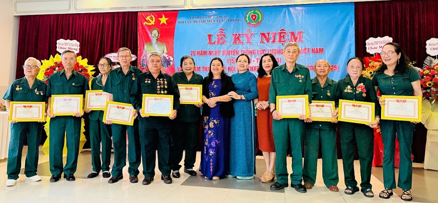Kỉ niệm 75 năm Ngày truyền thống lực lượng Thanh niên xung phong và 20 năm thành lập Hội Cựu TNXP Bình Thuận