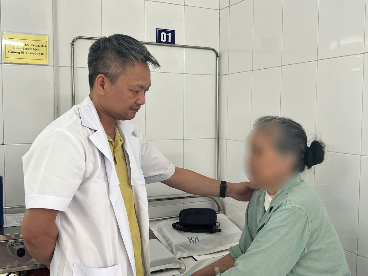 Cứu sống bệnh nhân suy tim với khối u hiếm gặp