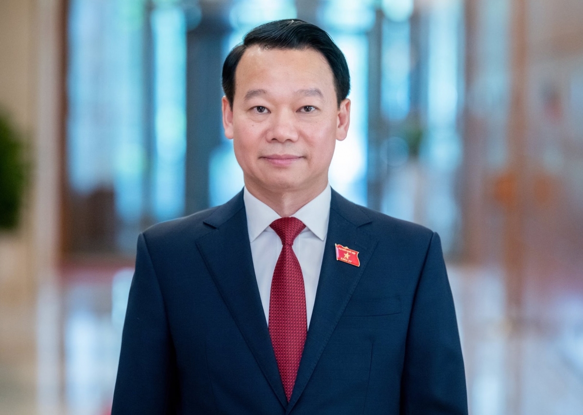 Bộ trưởng Đỗ Đức Duy bị cảnh cáo, nguyên bộ trưởng Nguyễn Thị Kim Tiến bị đề nghị kỷ luật