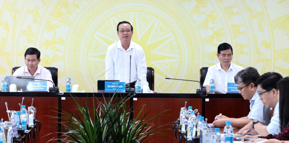 Tăng cường quản lí chất thải rắn sinh hoạt, người cao tuổi tiên phong phân loại rác tại nguồn