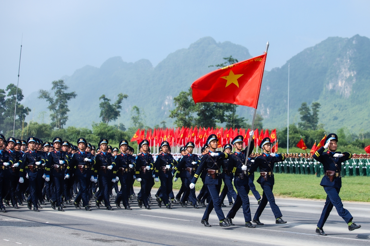 Tổng hợp luyện các lực lượng vũ trang tham gia diễu binh, diễu hành A80