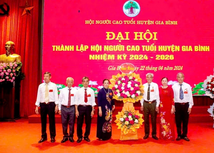 Phát huy tốt vai trò người cao tuổi trong kỉ nguyên chuyển mình của dân tộc