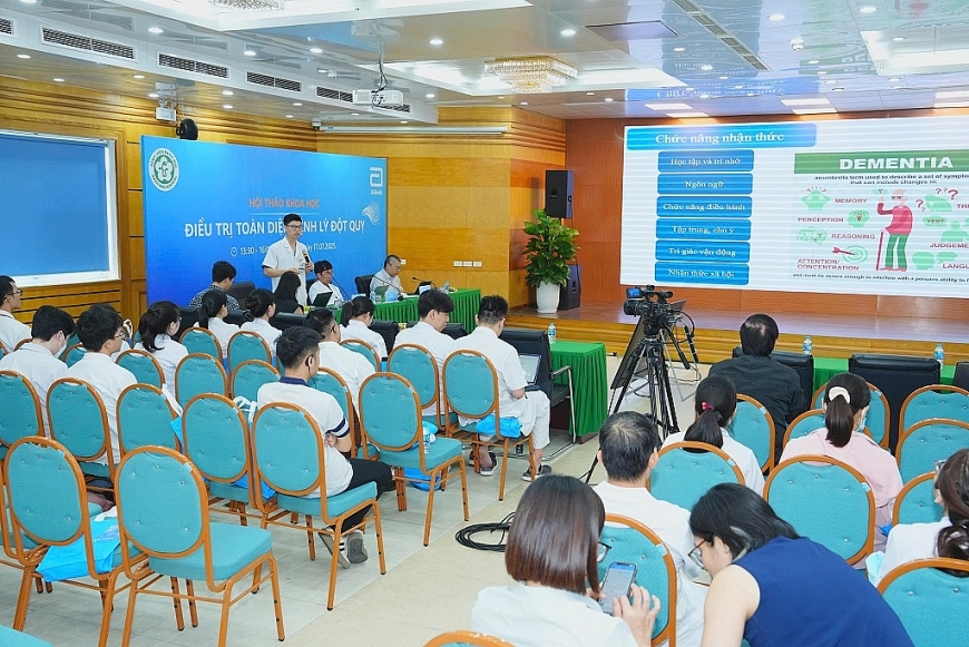 Điều trị đột quỵ toàn diện giúp người bệnh hòa nhập cuộc sống trọn vẹn nhất