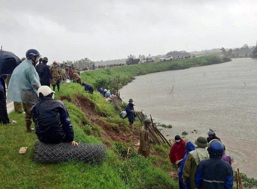 Bão Wipha gây nhiều thiệt hại tại Thanh Hóa