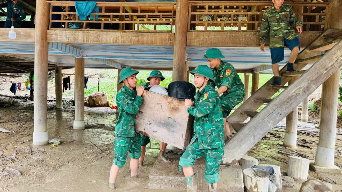 Nghệ An: Mưa lũ nghiêm trọng chia cắt nhiều đồn Biên phòng và xã biên giới