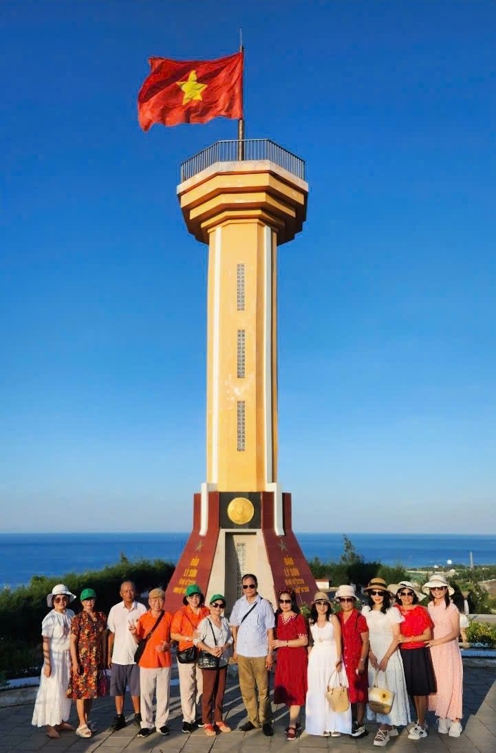 Hành trình tham quan đảo Lý Sơn và chứng tích Sơn Mỹ