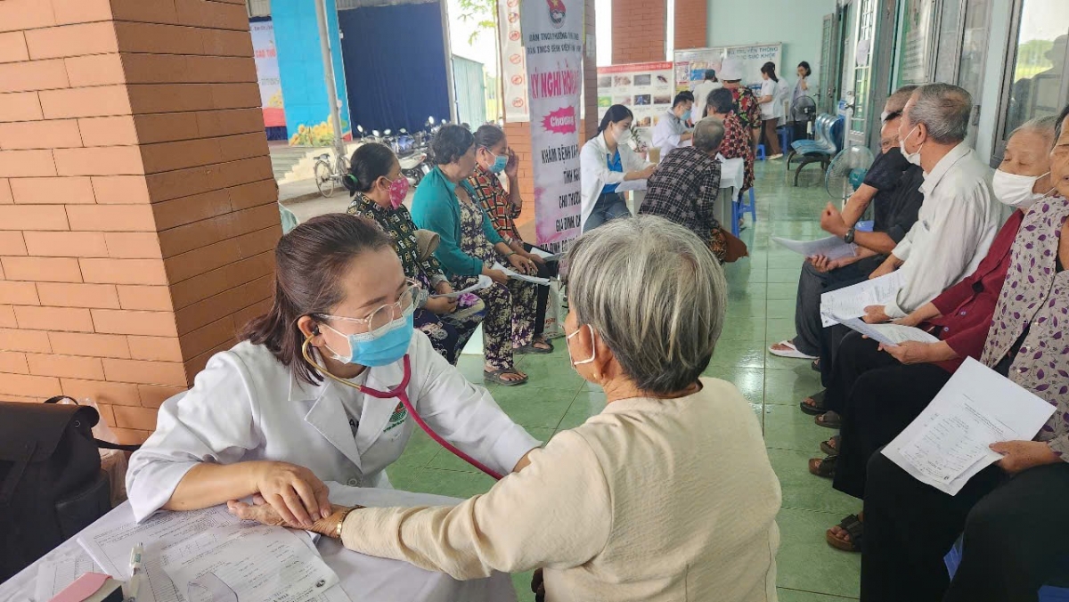 Bệnh viện Lê Văn Thịnh tri ân, đền ơn đáp nghĩa nhân dịp 27/7