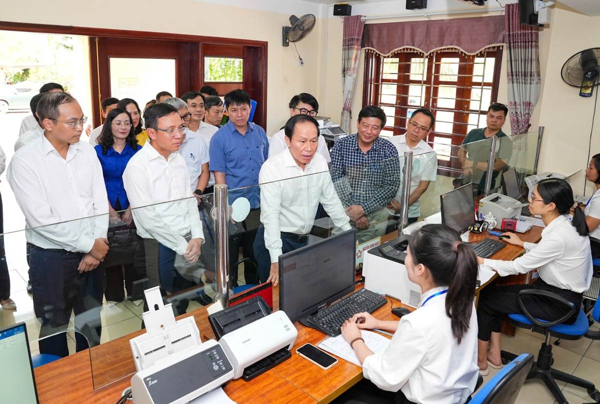 TP Hải Phòng sẽ cắt giảm tối thiểu 50% thời gian giải quyết thủ tục hành chính liên quan đến sản xuất, kinh doanh và đời sống dân sinh. Ảnh minh hoạ (CTTĐTHP)