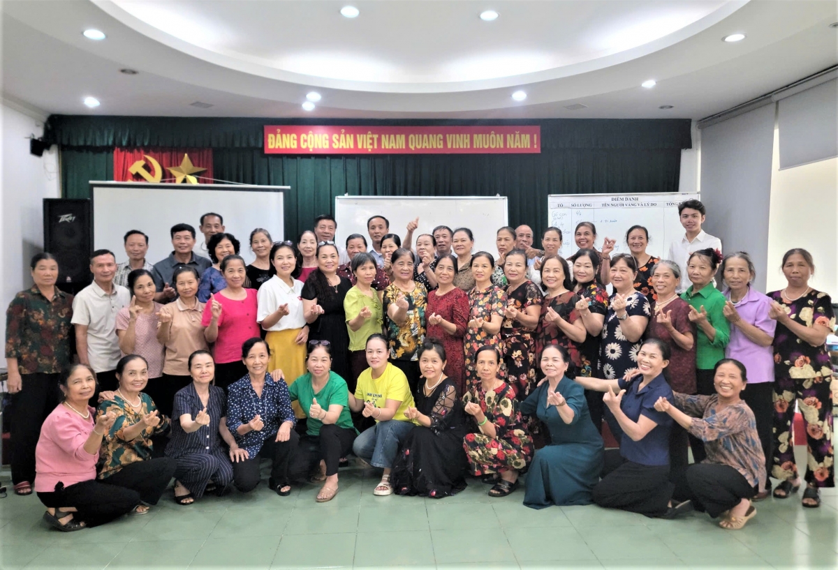 Các đại biểu tham dự lớp tập huấn