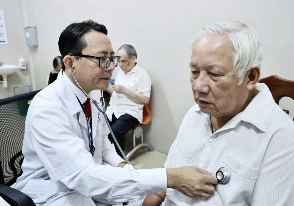 Khám, tư vấn bệnh lý giấc ngủ cho người cao tuổi