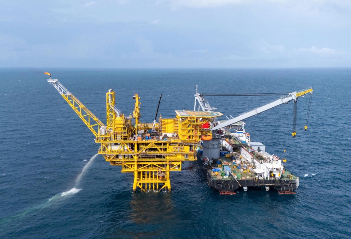 Dự án Phát triển mỏ Kình Ngư Trắng - Kình Ngư Trắng Nam là biểu tượng của khát vọng vươn khơi, của tinh thần lao động bền bỉ, sáng tạo và quả cảm của người lao động Petrovietnam trước thềm Đại hội Đảng bộ Tập đoàn lần thứ IV, nhiệm kỳ 2025-2030